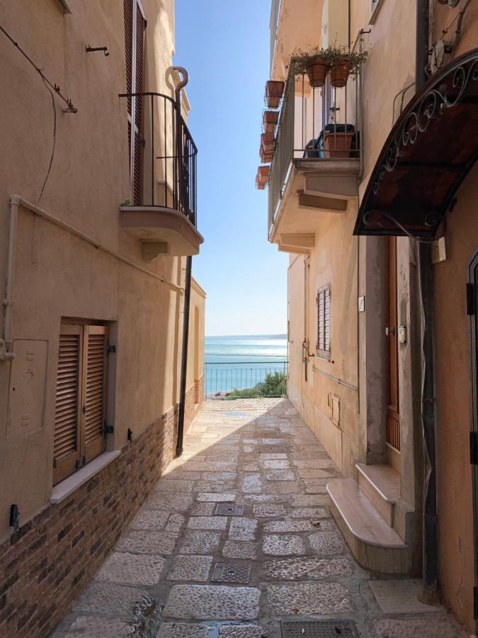 Angolo 54 Ortona Bagian luar foto